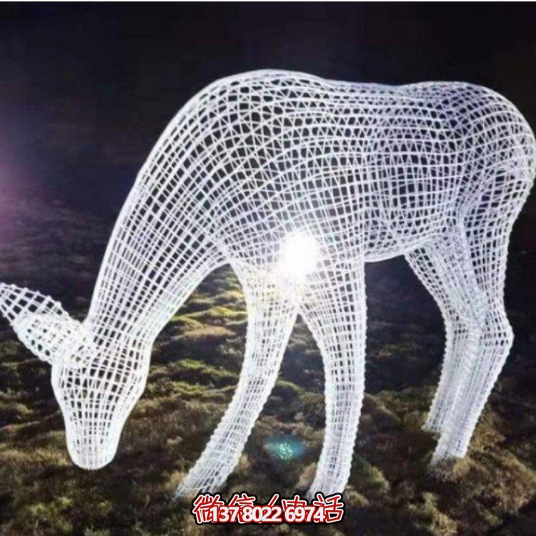 鏤空不銹鋼幾何梅花鹿雕塑，創(chuàng)意戶外擺件