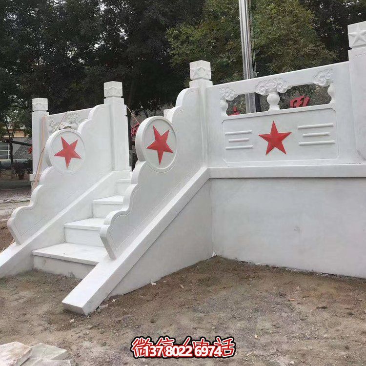 石欄桿護欄系統(tǒng)，為大理學校、政府及單位提供安全升旗臺