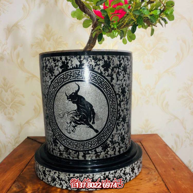 手工精美石雕花盆，點亮您的室外空間