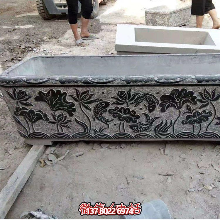 青石石雕景觀(guān)長(zhǎng)方形魚(yú)缸雕塑