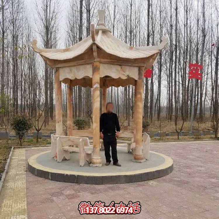 體驗晚霞之美、放松心情的紅石亭