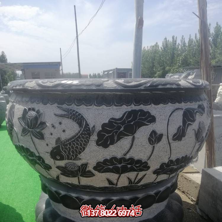 大型青石石雕戶(hù)外園林景觀流水?dāng)[件花盆